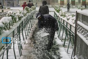 Snowfall Starts in Northeast Iran